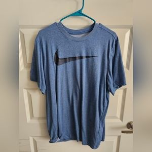 Nike dri-fit men's t-shirt. XL.